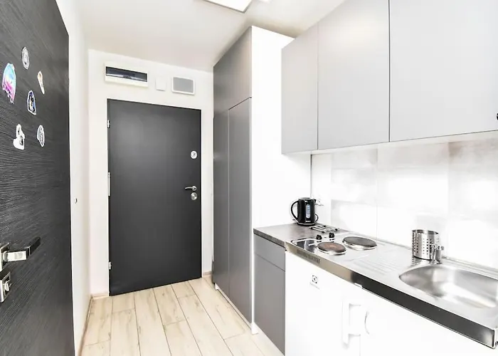 Easy Rent Apartments- Smart 705, 24h Check-in